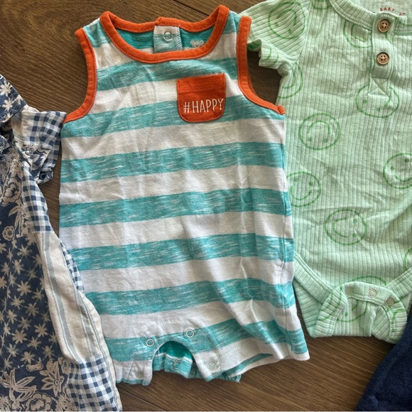 Cat & Jack 0-3Mo Bundle - Picture 5 of 6